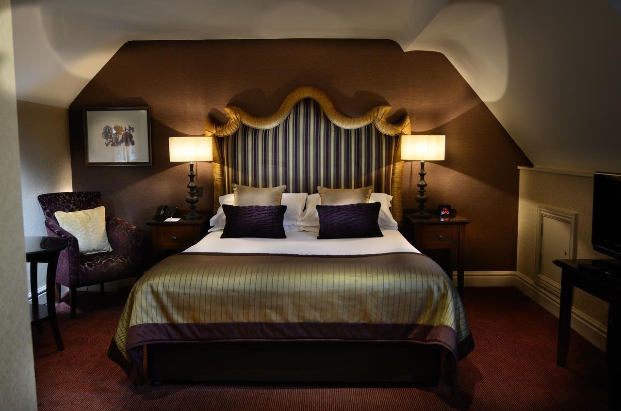 Inglewood Manor Hotel Ledsham  Bagian luar foto